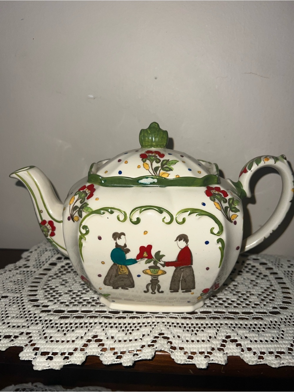 Vintage teapot English Cube Folk Art TEAPOT - Rare find